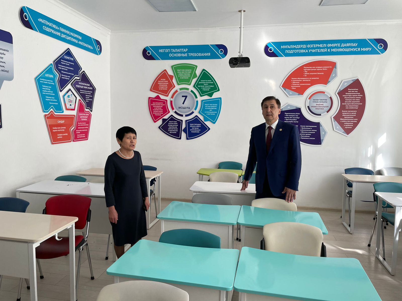 Бұлшық ет әйелдермен порно көру Жасырын камера теледидарлық порно